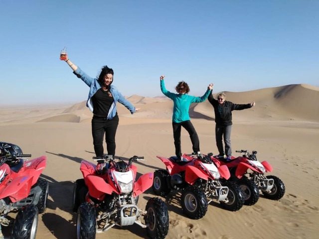 Qaudbiking in the Dunes